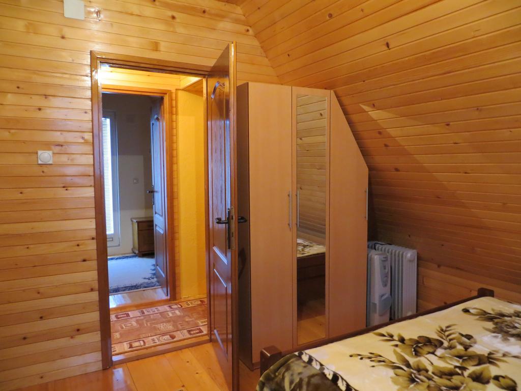 Rooms And Bungalows Sreten Zugic Žabljak 部屋 写真