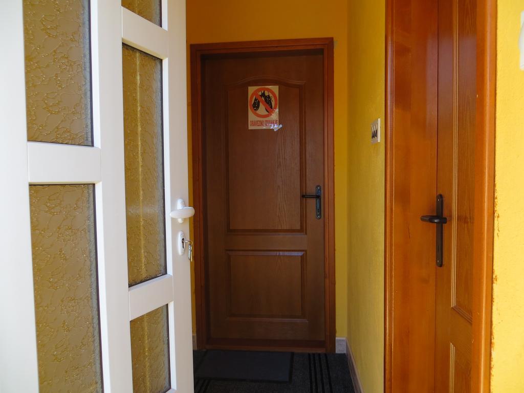 Rooms And Bungalows Sreten Zugic Žabljak 部屋 写真